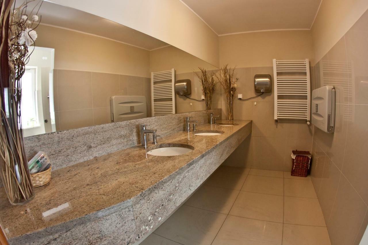 Resort Holiday Natural - Gosciniec Zacisze 흐미엘노 외부 사진